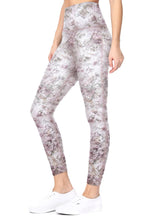 Load image into Gallery viewer, Grunge Flair Activewear Leggins
