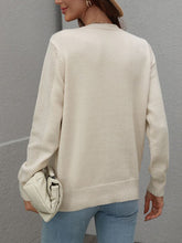 Load image into Gallery viewer, Tassel Sweater
