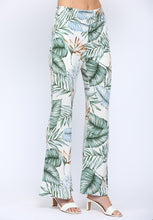 Load image into Gallery viewer, Leaf Print Pants
